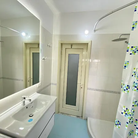 Sea View Lejlighed *